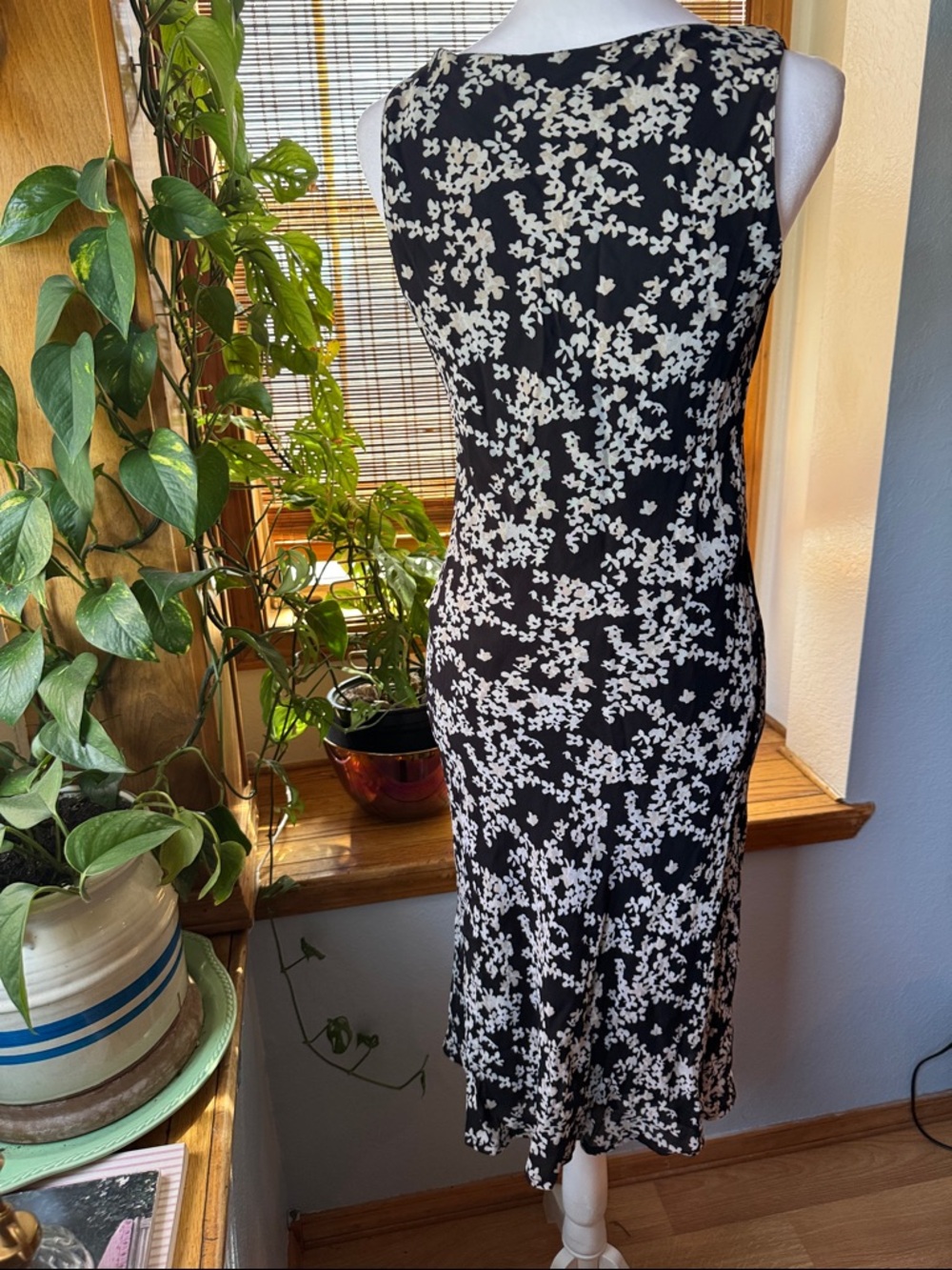 VTG 90’s SZ6 Petite Sophisticate Silk Maxi Dress Floral Made in Italy cottage - Picture 4 of 9